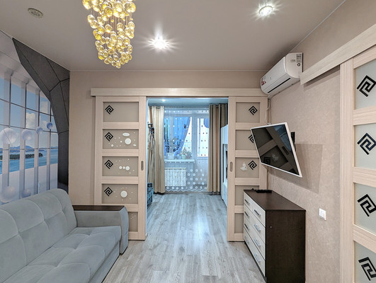 Продам однокомнатную (1-комн.) квартиру, Колхозная ул, 55к4, Услонь д