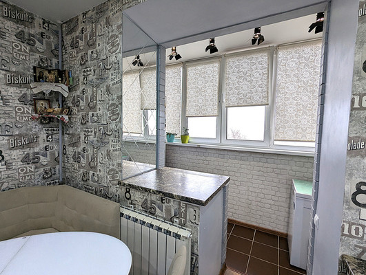 Продам однокомнатную (1-комн.) квартиру, Колхозная ул, 55к4, Услонь д