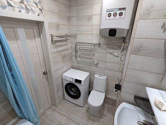 Продам однокомнатную (1-комн.) квартиру, Колхозная ул, 55к4, Услонь д