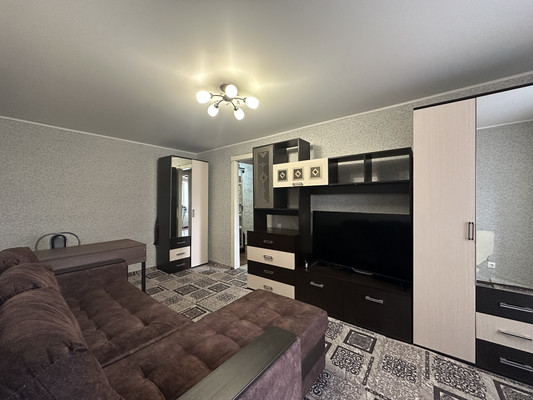 Продам двухкомнатную (2-комн.) квартиру, Сибирский Тракт ул, 25, Казань г