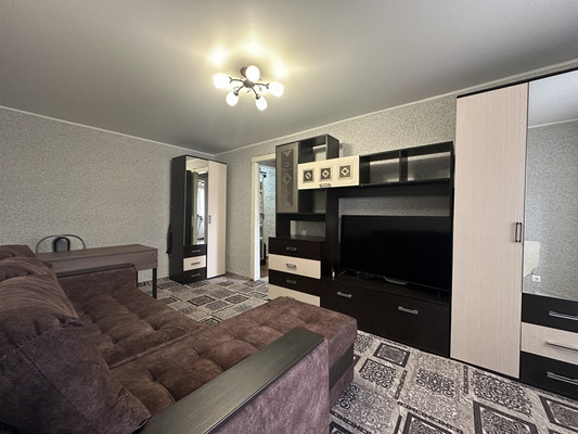 Продам двухкомнатную (2-комн.) квартиру, Сибирский Тракт ул, 25, Казань г