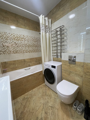 Продам однокомнатную (1-комн.) квартиру, Победы пр-кт, 74а, Симферополь г