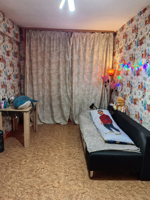 Продам однокомнатную (1-комн.) квартиру, Радужный кв-л, 1, Черемхово г