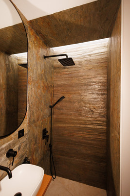 Продам салон красоты 175,9 м2, Анохина (Центр р-н) ул, 24, Петрозаводск г