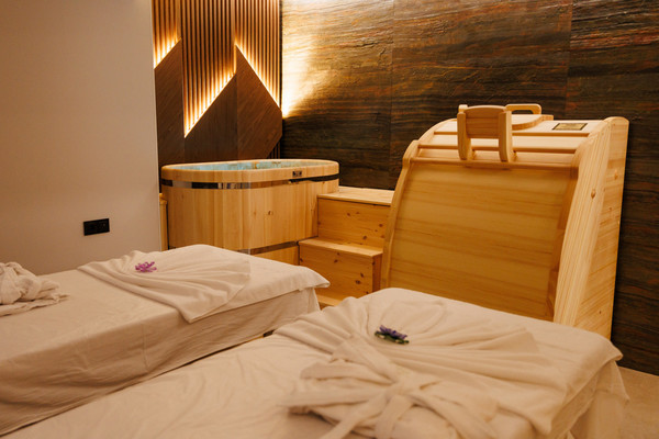 Продам салон красоты 175,9 м2, Анохина (Центр р-н) ул, 24, Петрозаводск г