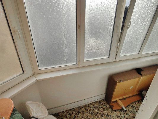 Продам трехкомнатную (3-комн.) квартиру, Луговой пер, 4, Липицы с