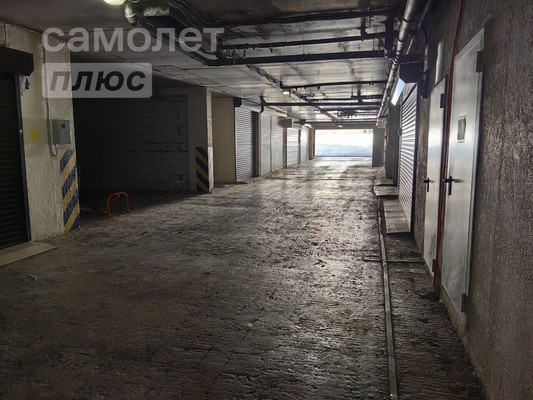 Продам машиноместо 28,9 м2, Крымская ул, 19В, Геленджик г