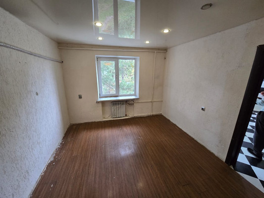 Продам двухкомнатную (2-комн.) квартиру, Куйбышева ул, 1б, Геленджик г