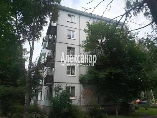 Продам трехкомнатную (3-комн.) квартиру, Таллинская ул, 15, Санкт-Петербург г