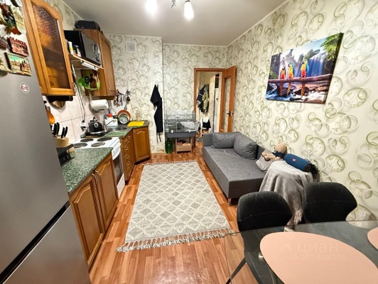 Продам однокомнатную (1-комн.) квартиру, Большая Очаковская ул, 12к5, Москва г