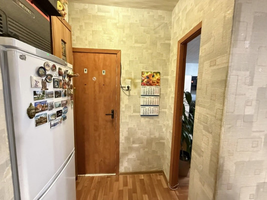 Продам однокомнатную (1-комн.) квартиру, Большая Очаковская ул, 12к5, Москва г