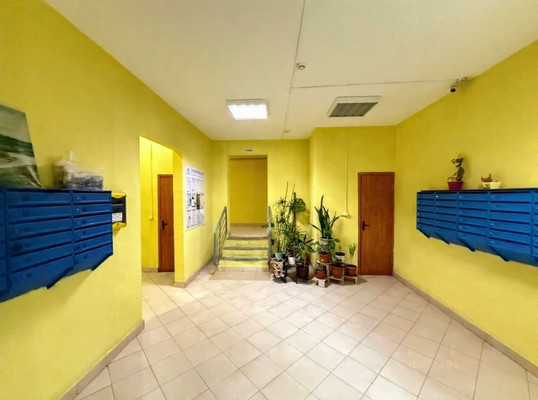 Продам однокомнатную (1-комн.) квартиру, Большая Очаковская ул, 12к5, Москва г