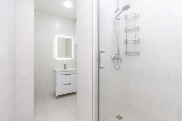 Продам трехкомнатную (3-комн.) квартиру, Кольцевая ул, 36, Уфа г