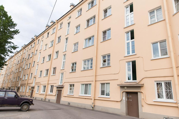 Продам двухкомнатную (2-комн.) квартиру, Седова ул, 76, Санкт-Петербург г