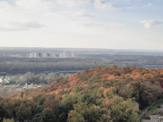 Продам трехкомнатную (3-комн.) квартиру, Парковая ул, 9, Уфа г