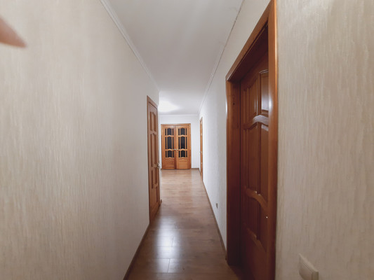 Продам трехкомнатную (3-комн.) квартиру, Парковая ул, 9, Уфа г