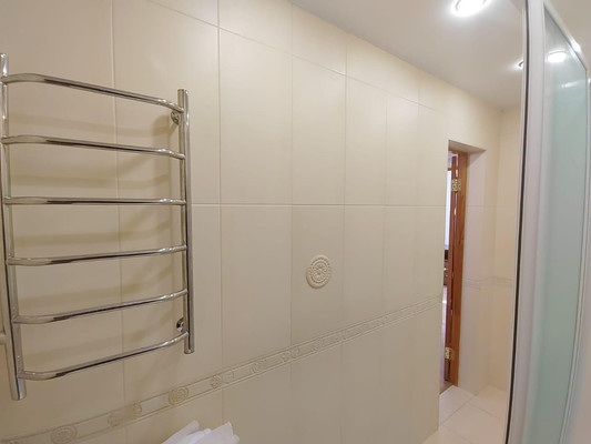 Продам трехкомнатную (3-комн.) квартиру, Парковая ул, 9, Уфа г