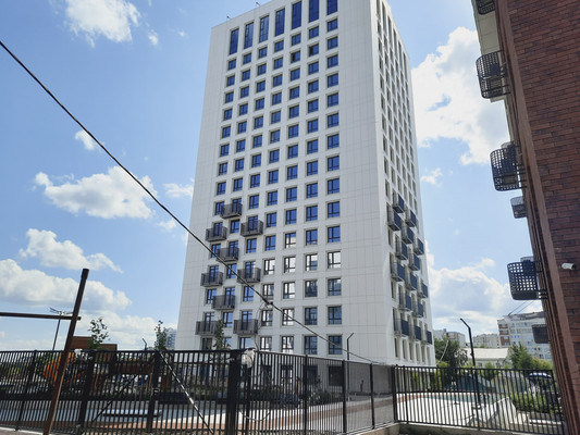 Продам однокомнатную (1-комн.) квартиру, Коммунистическая ул, 98к1, Уфа г