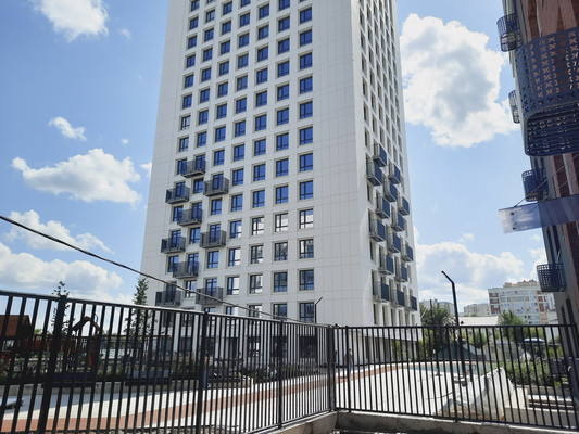 Продам однокомнатную (1-комн.) квартиру, Коммунистическая ул, 98к1, Уфа г