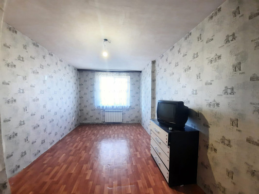 Продам однокомнатную (1-комн.) квартиру, Александра Спивака ул, 76, Уфа г