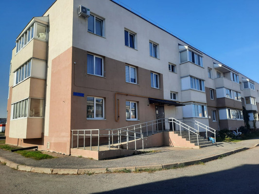 Продам однокомнатную (1-комн.) квартиру, Александра Спивака ул, 76, Уфа г