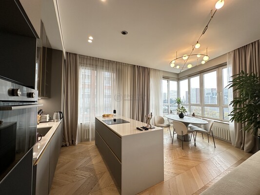 Продам трехкомнатную (3-комн.) квартиру, Шелепихинская наб, 34к2, Москва г