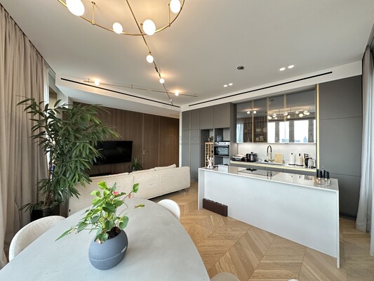Продам трехкомнатную (3-комн.) квартиру, Шелепихинская наб, 34к2, Москва г