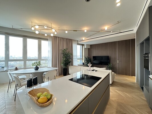 Продам трехкомнатную (3-комн.) квартиру, Шелепихинская наб, 34к2, Москва г