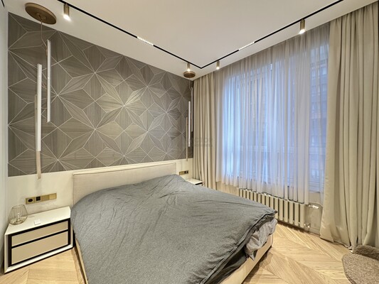 Продам трехкомнатную (3-комн.) квартиру, Шелепихинская наб, 34к2, Москва г