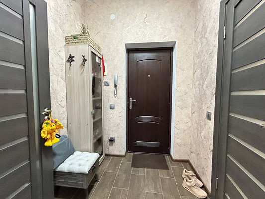 Продам однокомнатную (1-комн.) квартиру, Ковыльная ул, 94, Симферополь г