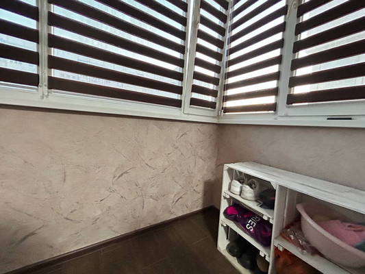 Продам однокомнатную (1-комн.) квартиру, Ковыльная ул, 94, Симферополь г