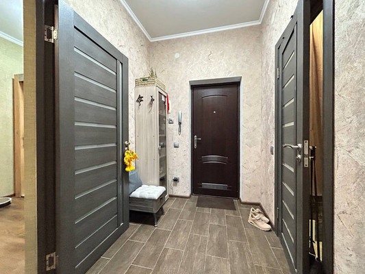 Продам однокомнатную (1-комн.) квартиру, Ковыльная ул, 94, Симферополь г