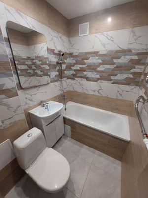 Продам двухкомнатную (2-комн.) квартиру, Стройкова ул, 65, Рязань г