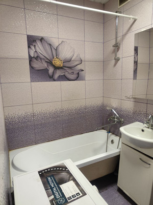 Продам двухкомнатную (2-комн.) квартиру, Дорожная ул, 3, Октябрьский рп