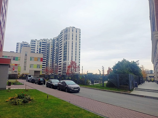 Продам однокомнатную (1-комн.) квартиру, Космонавтов пр-кт, 102к1, Санкт-Петербург г