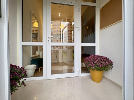 Продам коммерческое помещение 127 м2, Елизаветинская ул, 4, Калининград г