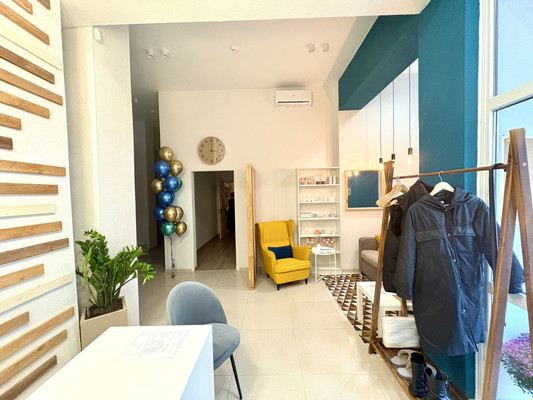 Продам коммерческое помещение 127 м2, Елизаветинская ул, 4, Калининград г