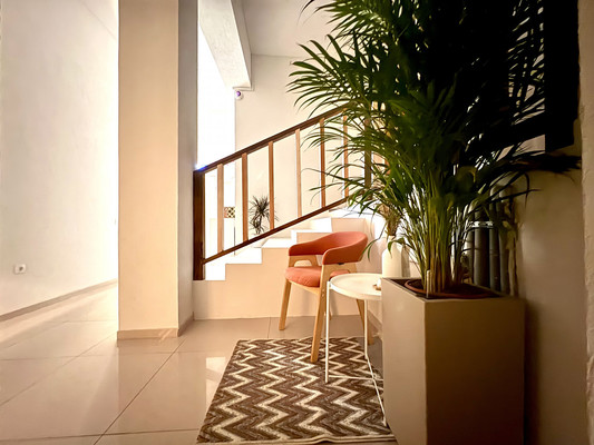 Продам коммерческое помещение 127 м2, Елизаветинская ул, 4, Калининград г