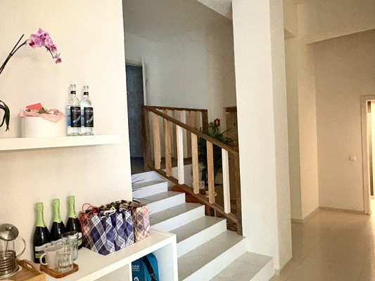 Продам коммерческое помещение 127 м2, Елизаветинская ул, 4, Калининград г