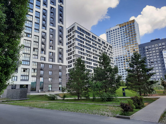 Продам двухкомнатную (2-комн.) квартиру, Пархоменко ул, 156кВ, Уфа г