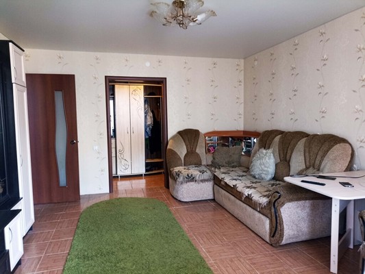 Продам трехкомнатную (3-комн.) квартиру, Гагарина ул, 21, Приволжский рп