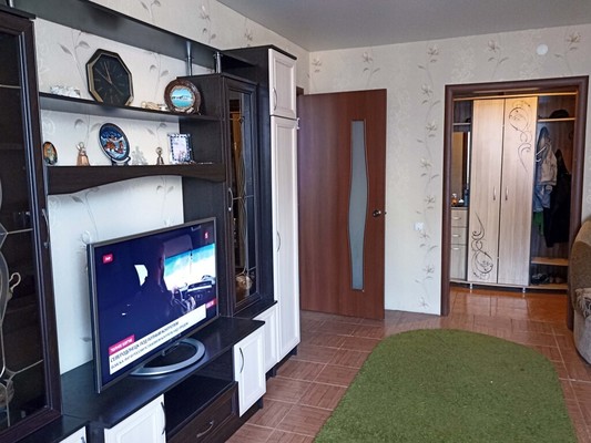 Продам трехкомнатную (3-комн.) квартиру, Гагарина ул, 21, Приволжский рп