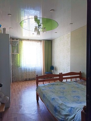 Продам трехкомнатную (3-комн.) квартиру, Гагарина ул, 21, Приволжский рп