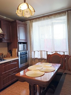 Продам трехкомнатную (3-комн.) квартиру, Гагарина ул, 21, Приволжский рп