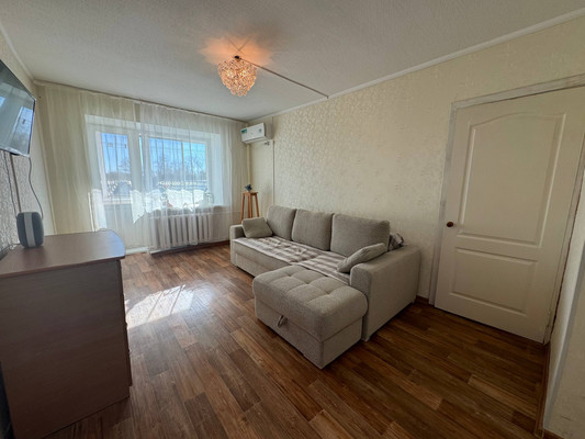 Продам трехкомнатную (3-комн.) квартиру, Красноармейская ул, 14к3, Комсомольск-на-Амуре г