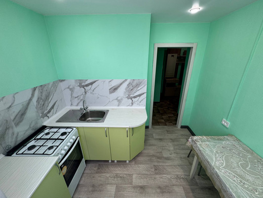 Продам трехкомнатную (3-комн.) квартиру, Красноармейская ул, 14к3, Комсомольск-на-Амуре г
