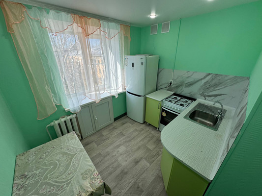 Продам трехкомнатную (3-комн.) квартиру, Красноармейская ул, 14к3, Комсомольск-на-Амуре г