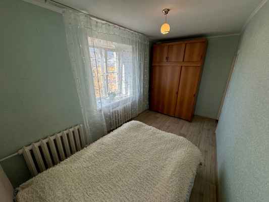 Продам трехкомнатную (3-комн.) квартиру, Красноармейская ул, 14к3, Комсомольск-на-Амуре г