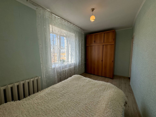 Продам трехкомнатную (3-комн.) квартиру, Красноармейская ул, 14к3, Комсомольск-на-Амуре г