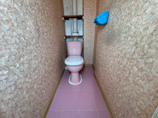 Продам трехкомнатную (3-комн.) квартиру, Красноармейская ул, 14к3, Комсомольск-на-Амуре г